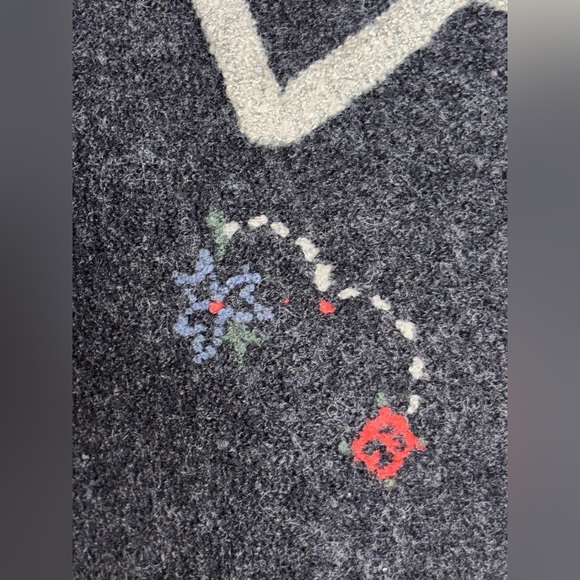 Woolrich Vest Womens XL Gray Wool Rose Embroidered Gorpcore Button Front - Picture 6 of 10